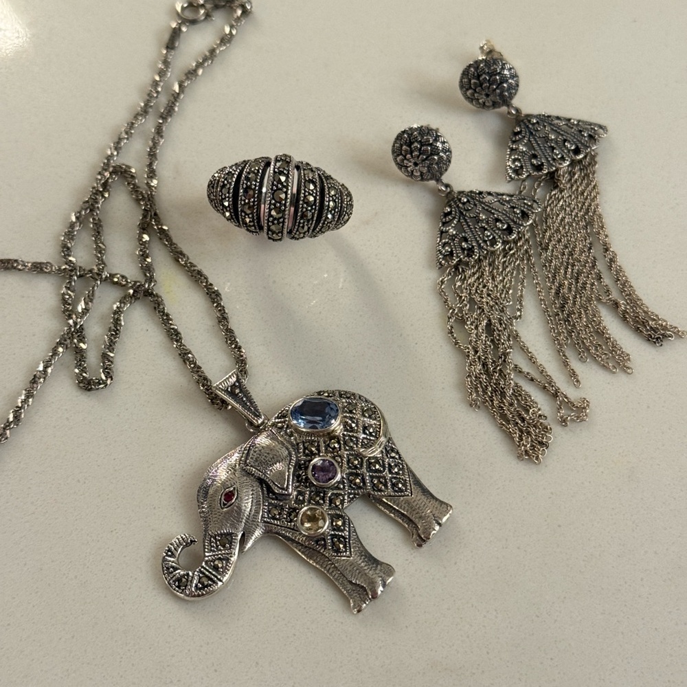 Sterling Silver Marcasite Gemstone Jewelry Set - Elephant Pendant, Ring, Earring - Picture 7 of 12